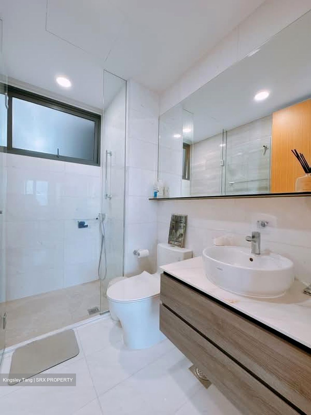 Waterfront Isle (D16), Condominium #559388291